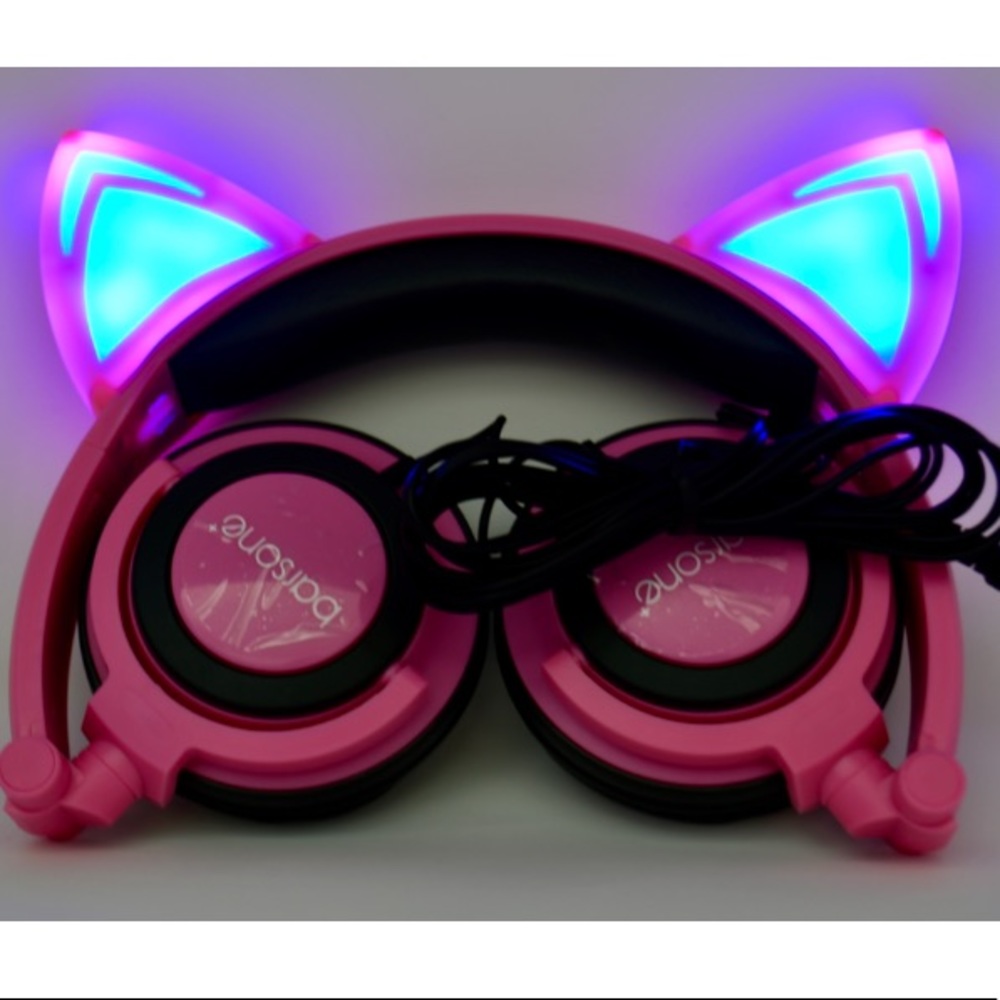 Light up cat ear headphones